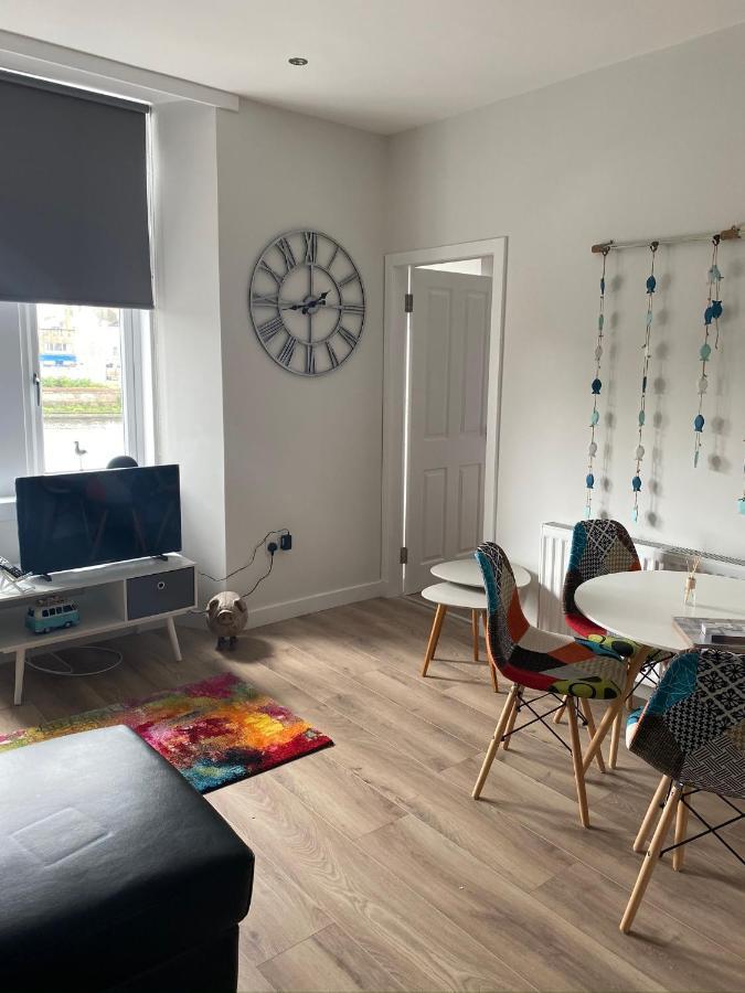 Ayr Riverside Apartments Bagian luar foto